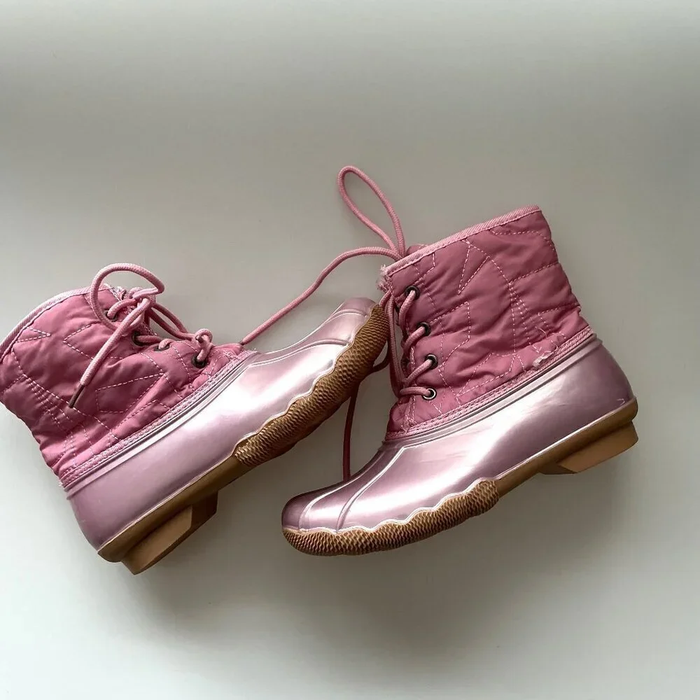 PINK DUCK BOOTS EUC (Flaw)